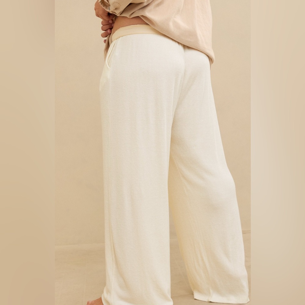 Aerie Off-Duty Cozy Knit Ribbed
Trouser PJ (NWOT)